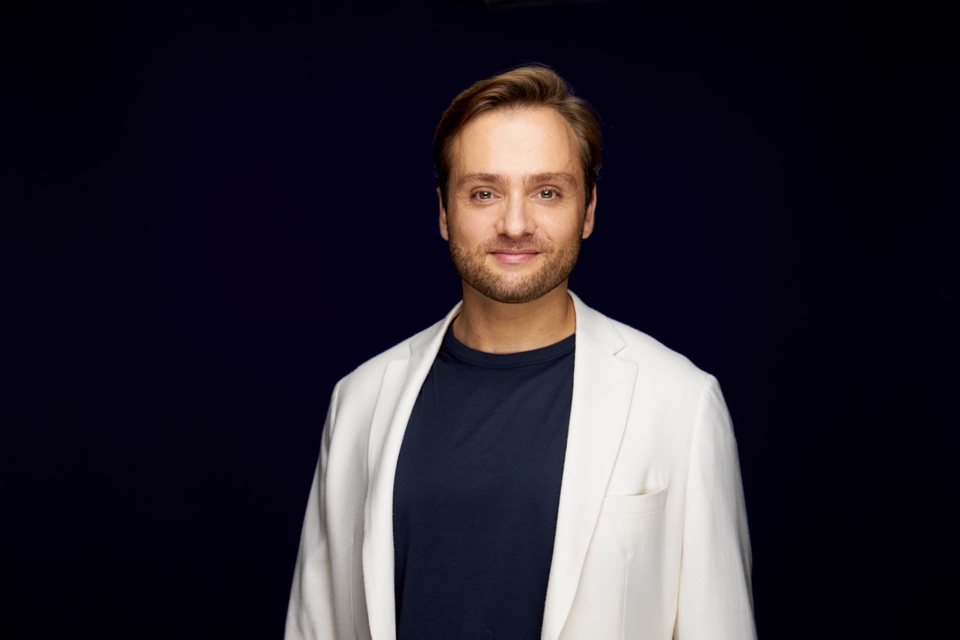 Editorial portrait of Dr. Sven Jungmann